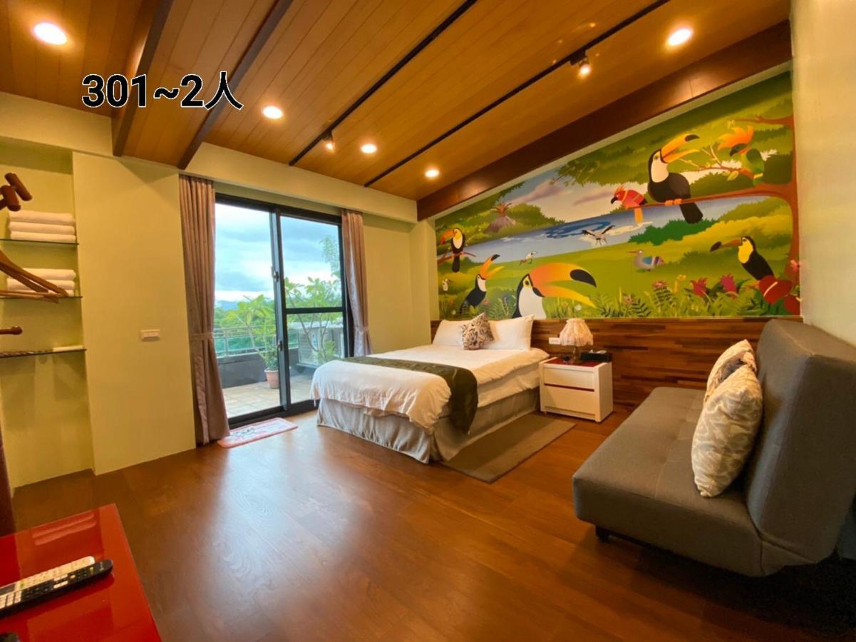 Weiden House Apartment Луодонг Екстериор снимка