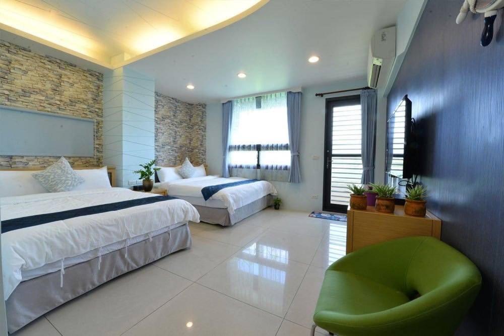 Weiden House Apartment Луодонг Екстериор снимка