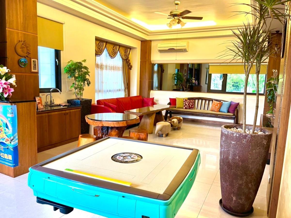 Weiden House Apartment Луодонг Екстериор снимка