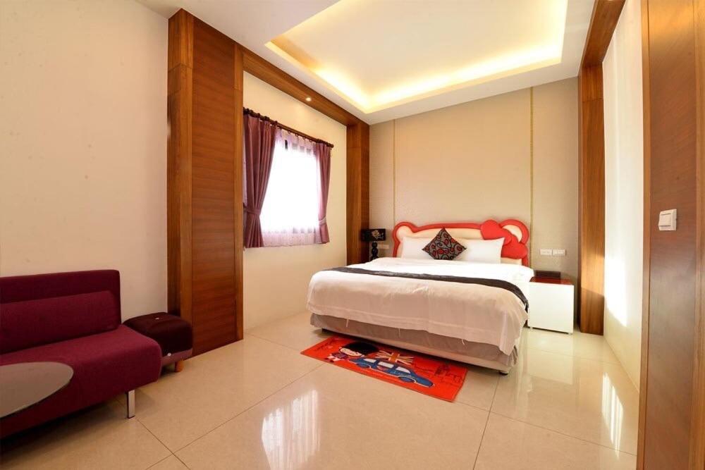 Weiden House Apartment Луодонг Екстериор снимка