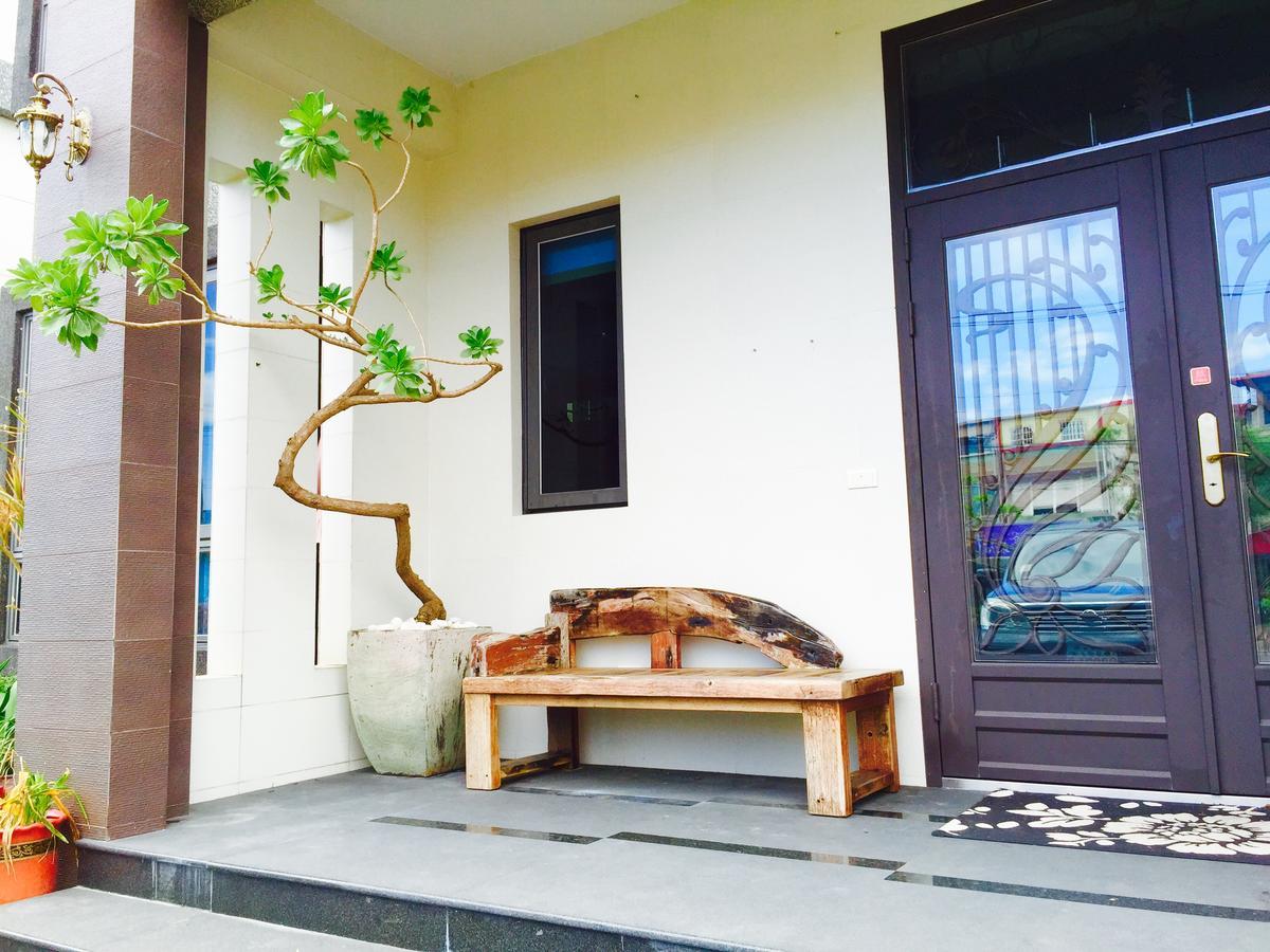 Weiden House Apartment Луодонг Екстериор снимка