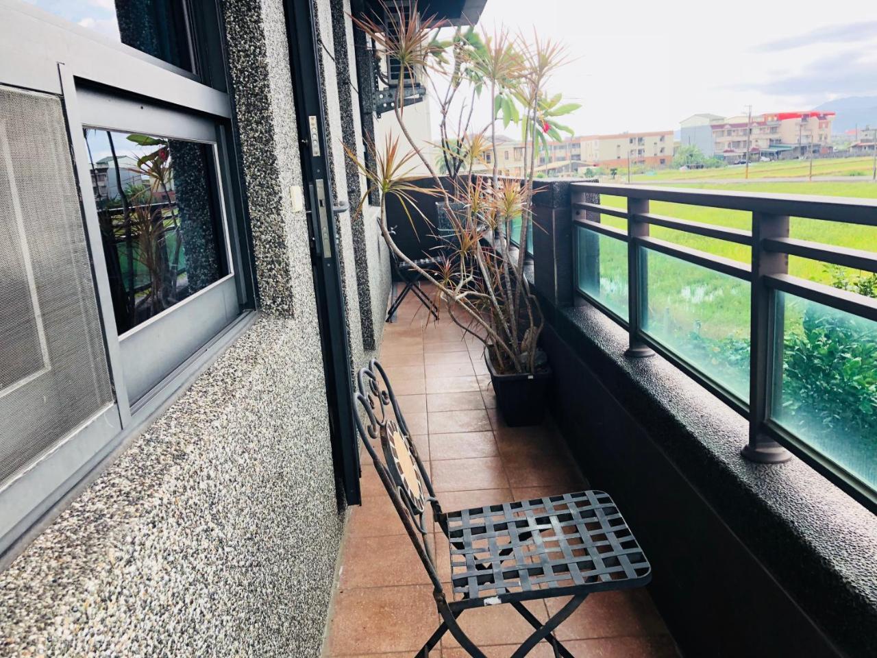 Weiden House Apartment Луодонг Екстериор снимка