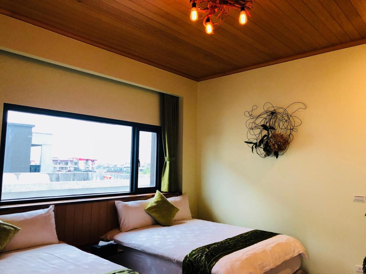 Weiden House Apartment Луодонг Екстериор снимка