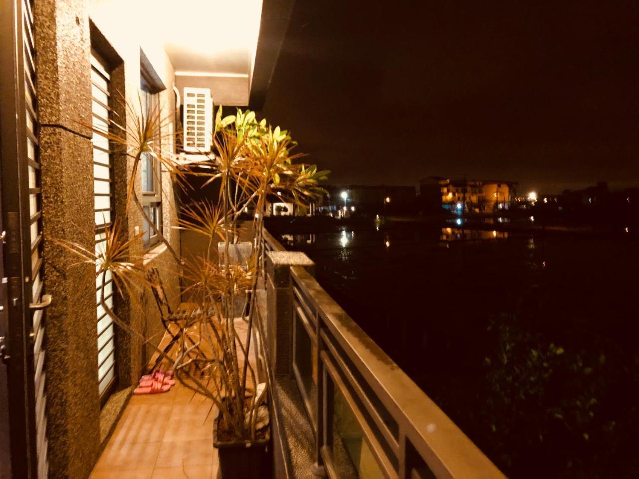 Weiden House Apartment Луодонг Екстериор снимка