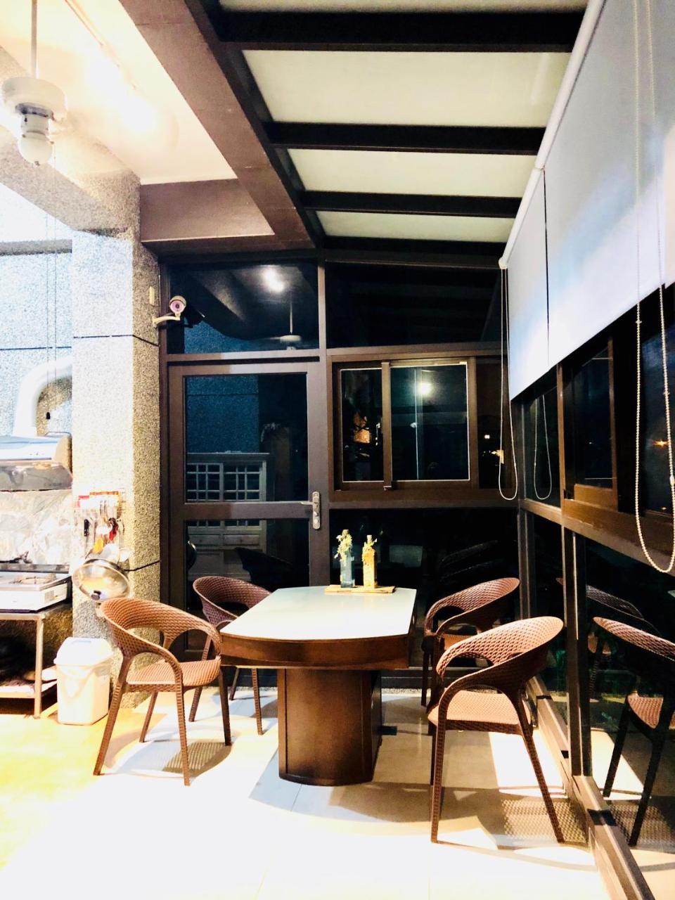 Weiden House Apartment Луодонг Екстериор снимка